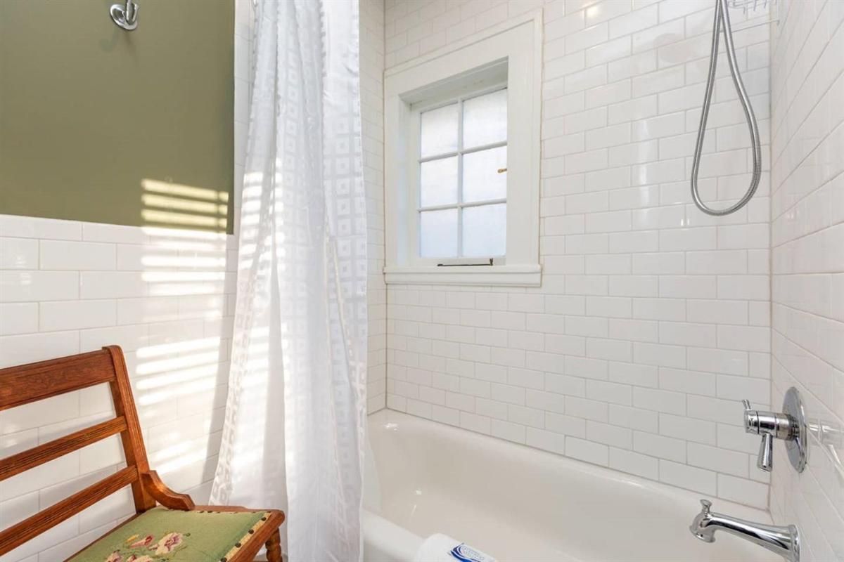 Renowned Historic Home Downtownacross From Park Winston-Salem Esterno foto