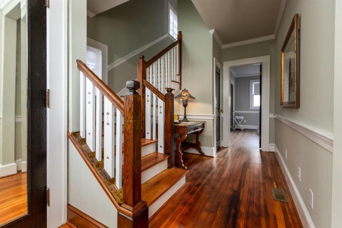 Renowned Historic Home Downtownacross From Park Winston-Salem Esterno foto