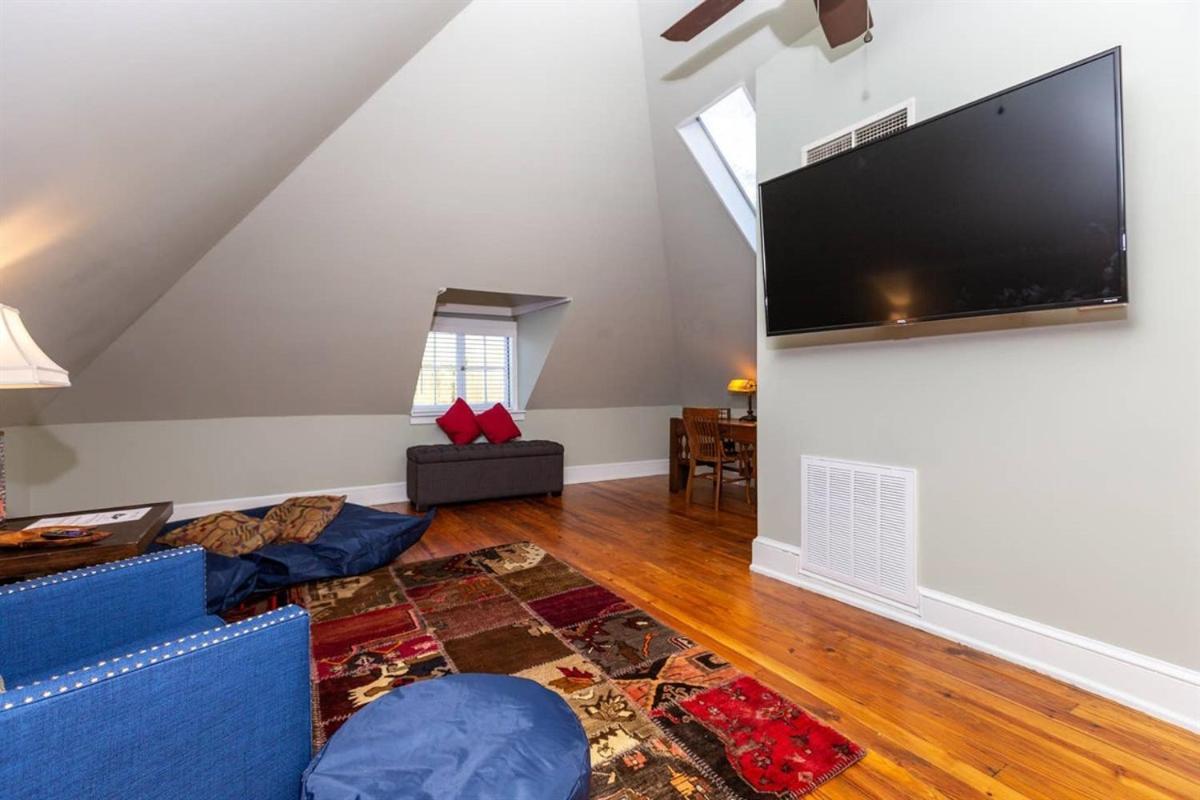 Renowned Historic Home Downtownacross From Park Winston-Salem Esterno foto