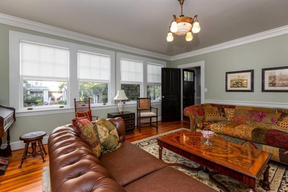 Renowned Historic Home Downtownacross From Park Winston-Salem Esterno foto