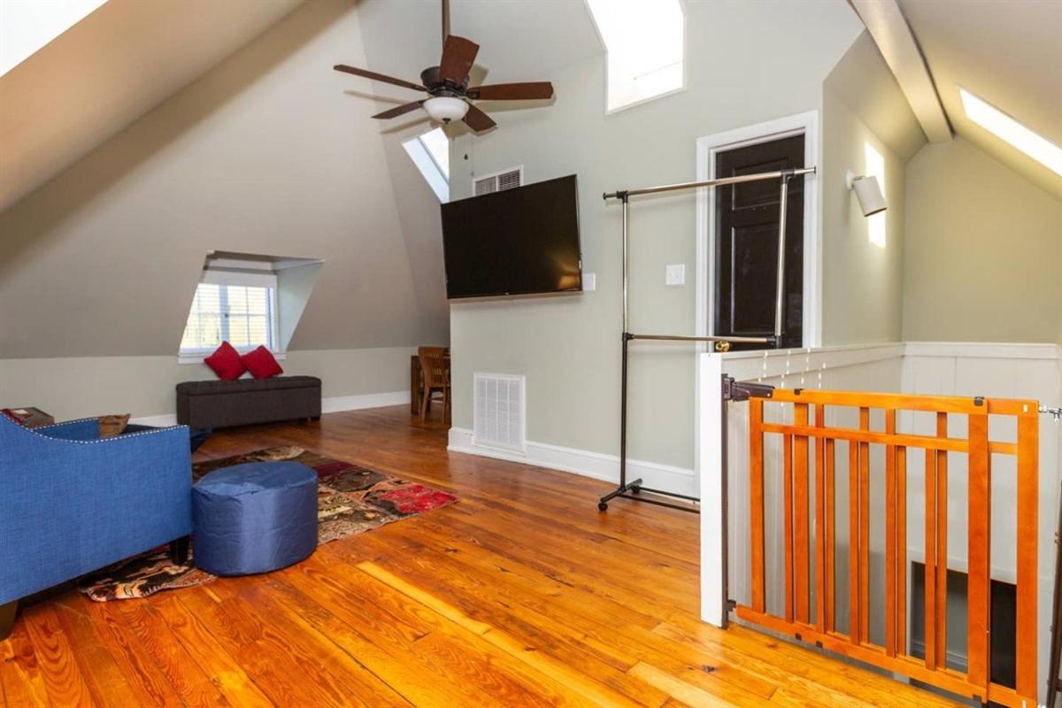 Renowned Historic Home Downtownacross From Park Winston-Salem Esterno foto